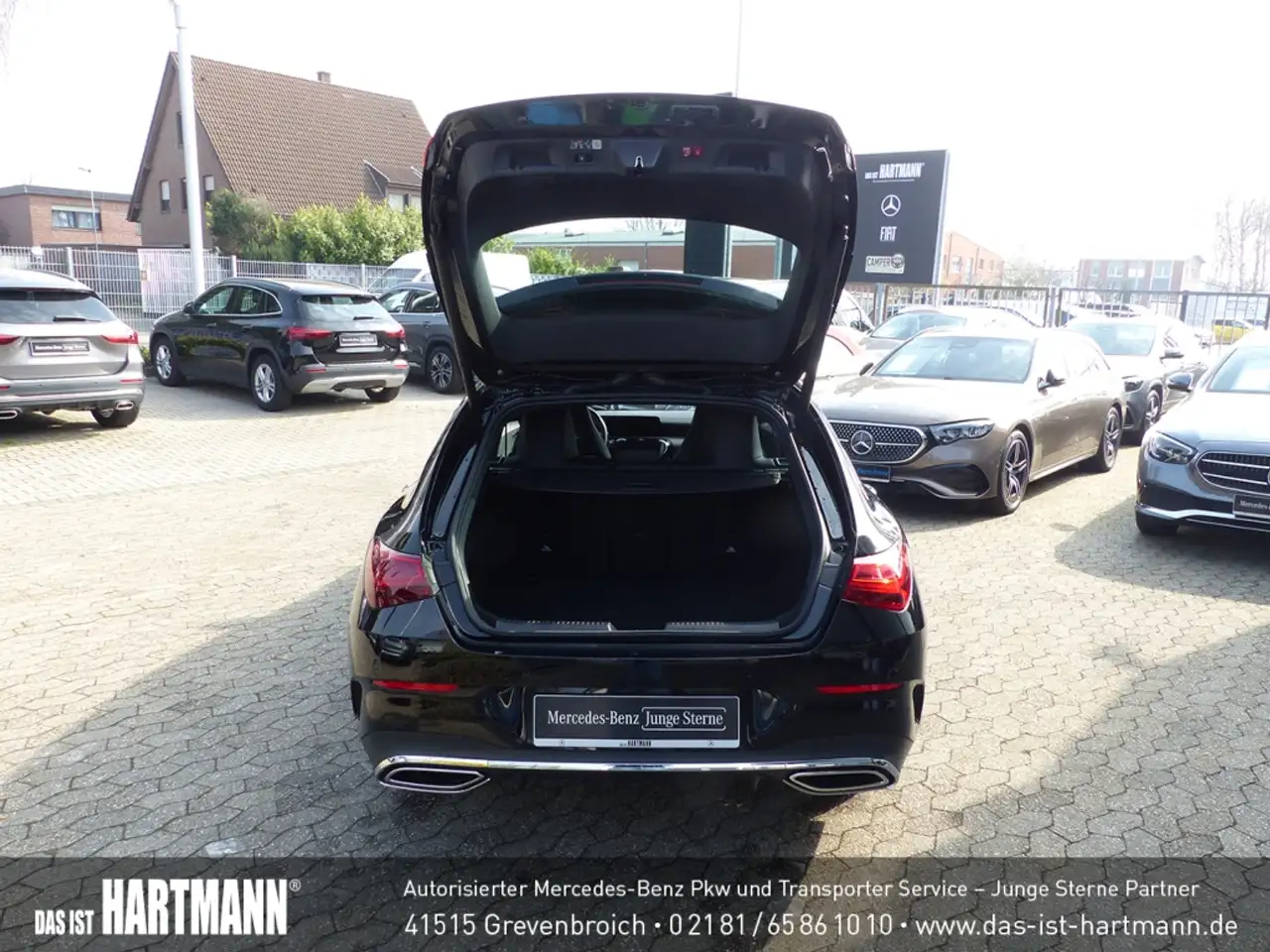 Mercedes-Benz CLA 180 SB AMG PLUS+AHK+TOTWINKEL+RF.-KAMERA+LED — معرض صور السيارة 11
