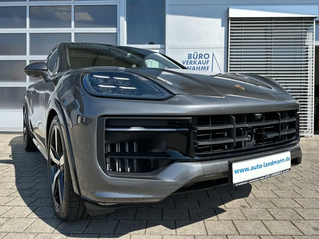 Porsche Cayenne GTS Coupé DE-FZG STHZG HEAD-UP AHK MWST — Singen