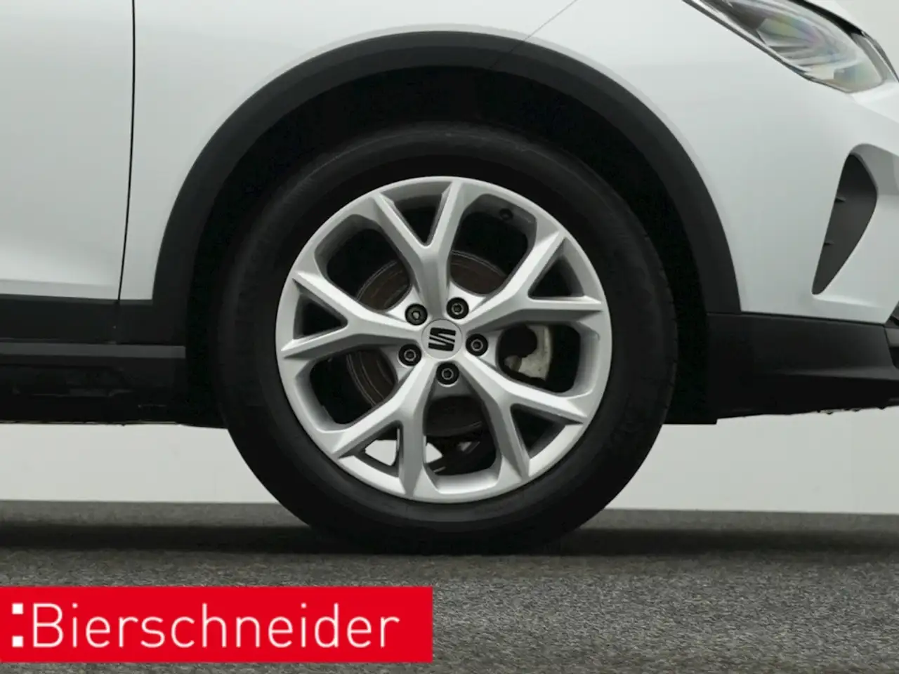 SEAT Arona 1.0 TSI FR LED NAVI SHZ — Galerie du véhicule 30