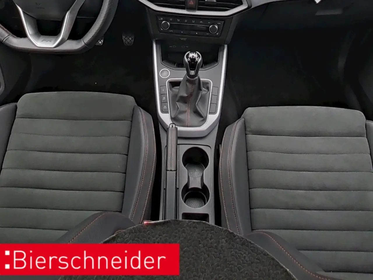 SEAT Arona 1.0 TSI FR LED NAVI SHZ — Galerie du véhicule 15
