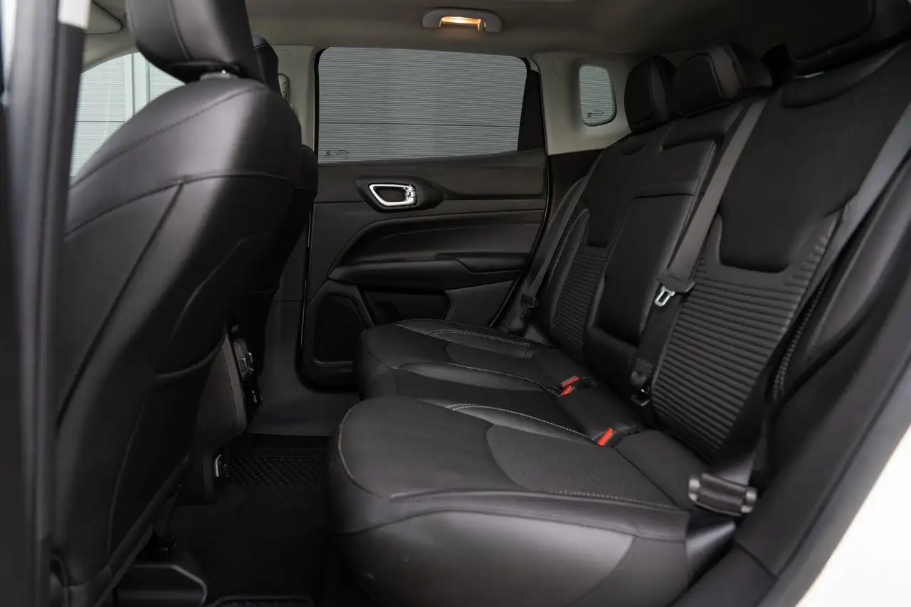 Jeep Compass Limited Plug-In-Hybrid 4WD*LED*PANO*CAM* — معرض صور السيارة 26