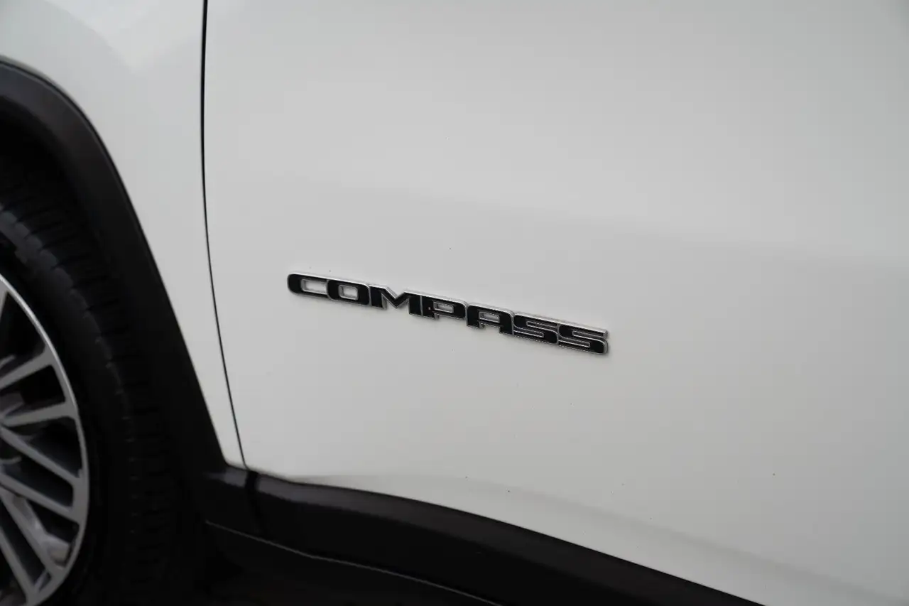 Jeep Compass Limited Plug-In-Hybrid 4WD*LED*PANO*CAM* — معرض صور السيارة 8