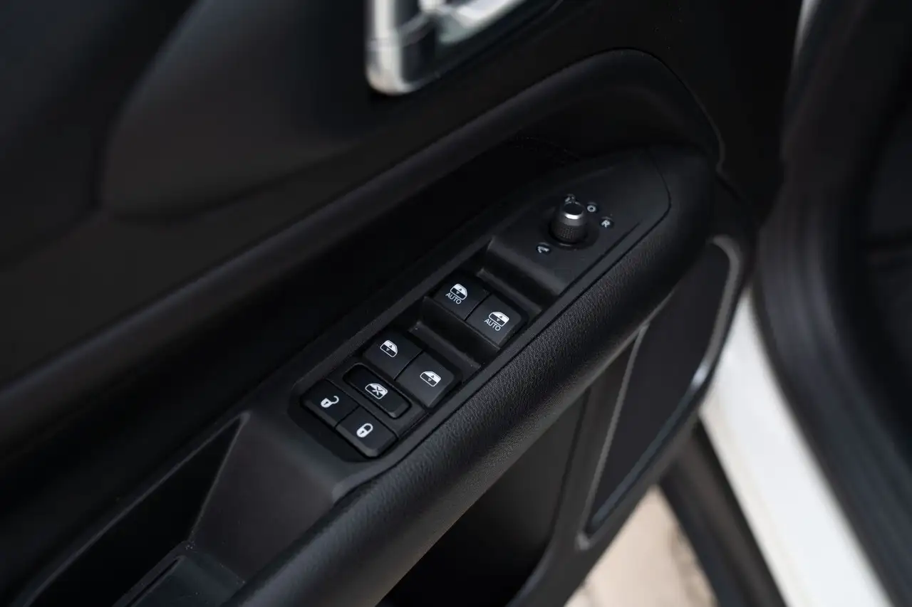 Jeep Compass Limited Plug-In-Hybrid 4WD*LED*PANO*CAM* — معرض صور السيارة 16