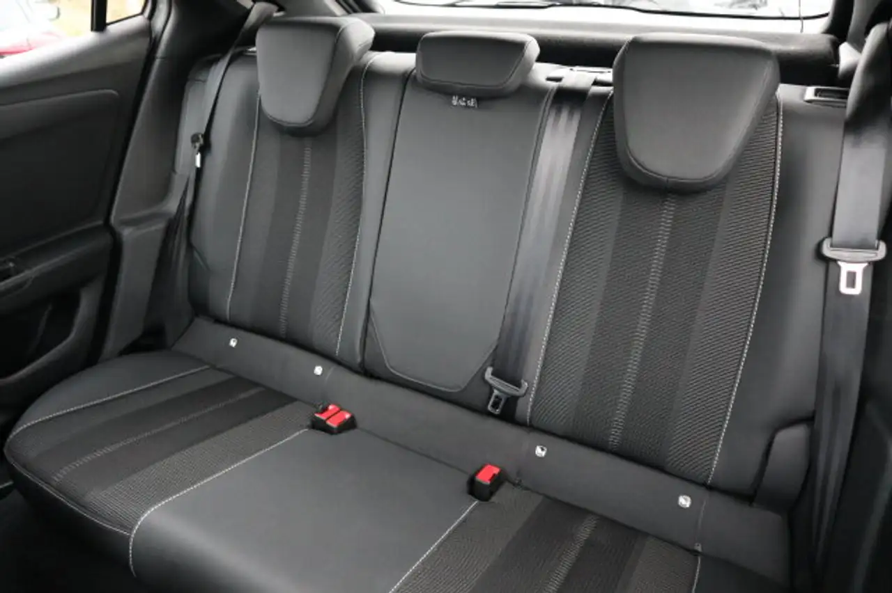 Opel Mokka Mokka GS / VIP BLITZ - Deal ! / NEU € 31.120,-- — Vehicle gallery 23