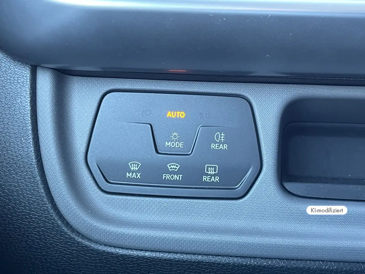 Volkswagen ID. Buzz ID.Buzz Pro KR 77 kWh SOH 99% DISCOVER PRO SHZ — Vehicle gallery 20