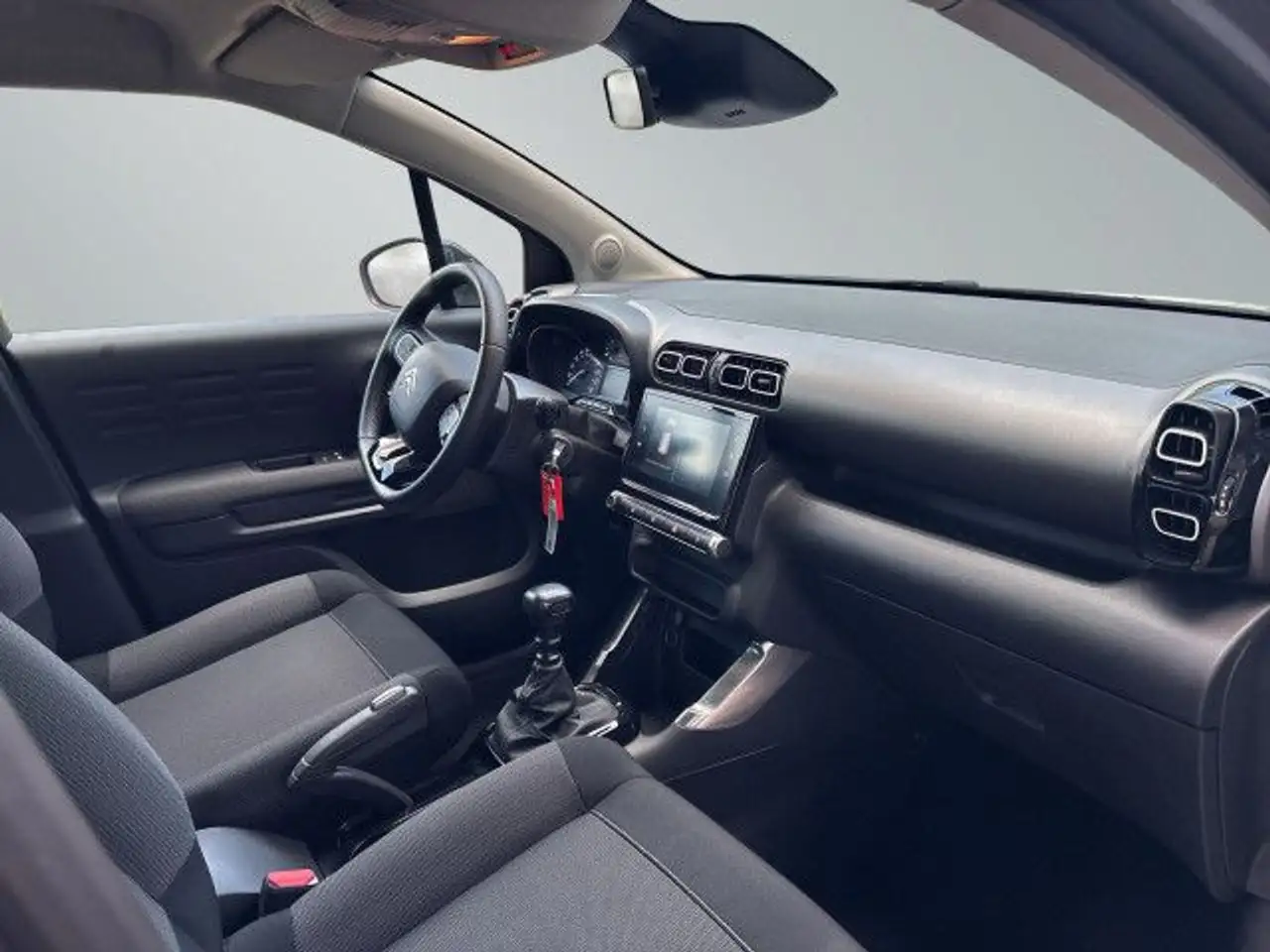 Citroen C3 Aircross PureTech 110 YOU LED CarPlay Bluetooth — Vehicle gallery 11