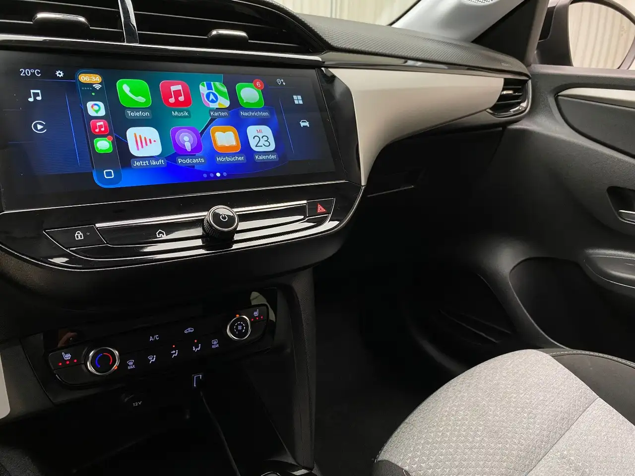 Opel Corsa F 1.2 Edition Winterpaket LED Navigation — معرض صور السيارة 30