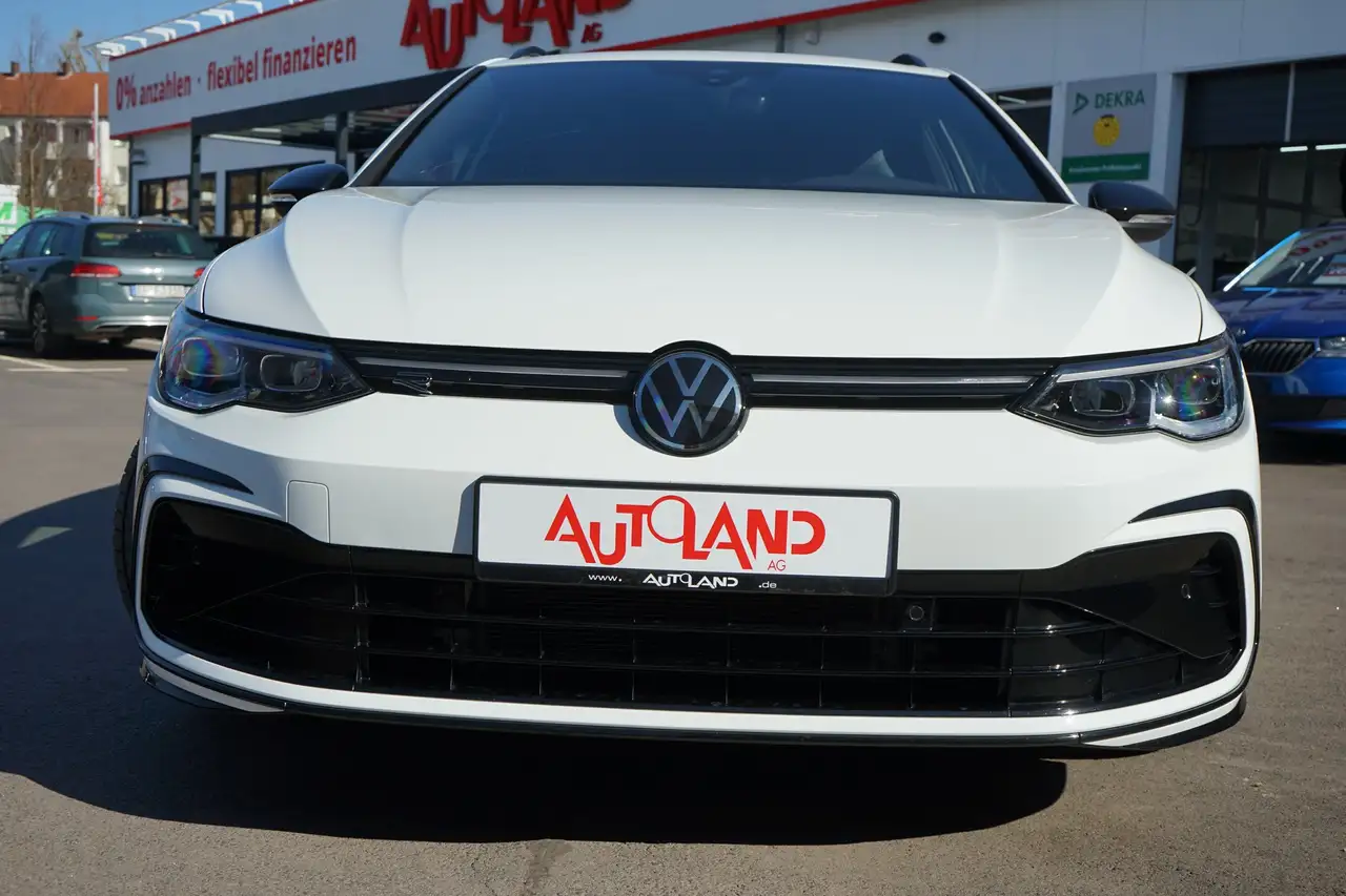 Volkswagen Golf VIII Variant R-Line eTSI LED Navi Kamera — معرض صور السيارة 17
