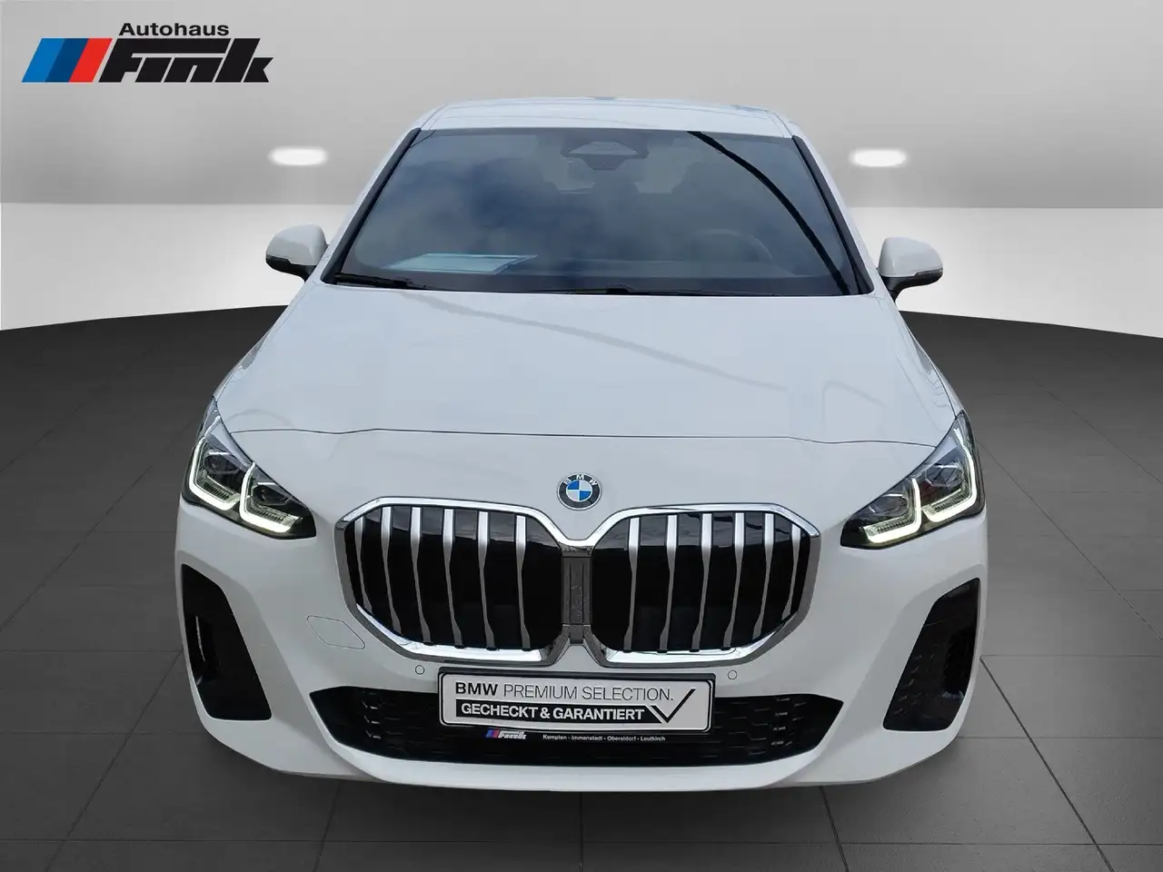 BMW 218 i Active Tourer M Sportpaket DAB LED RFK Shz — معرض صور السيارة 2