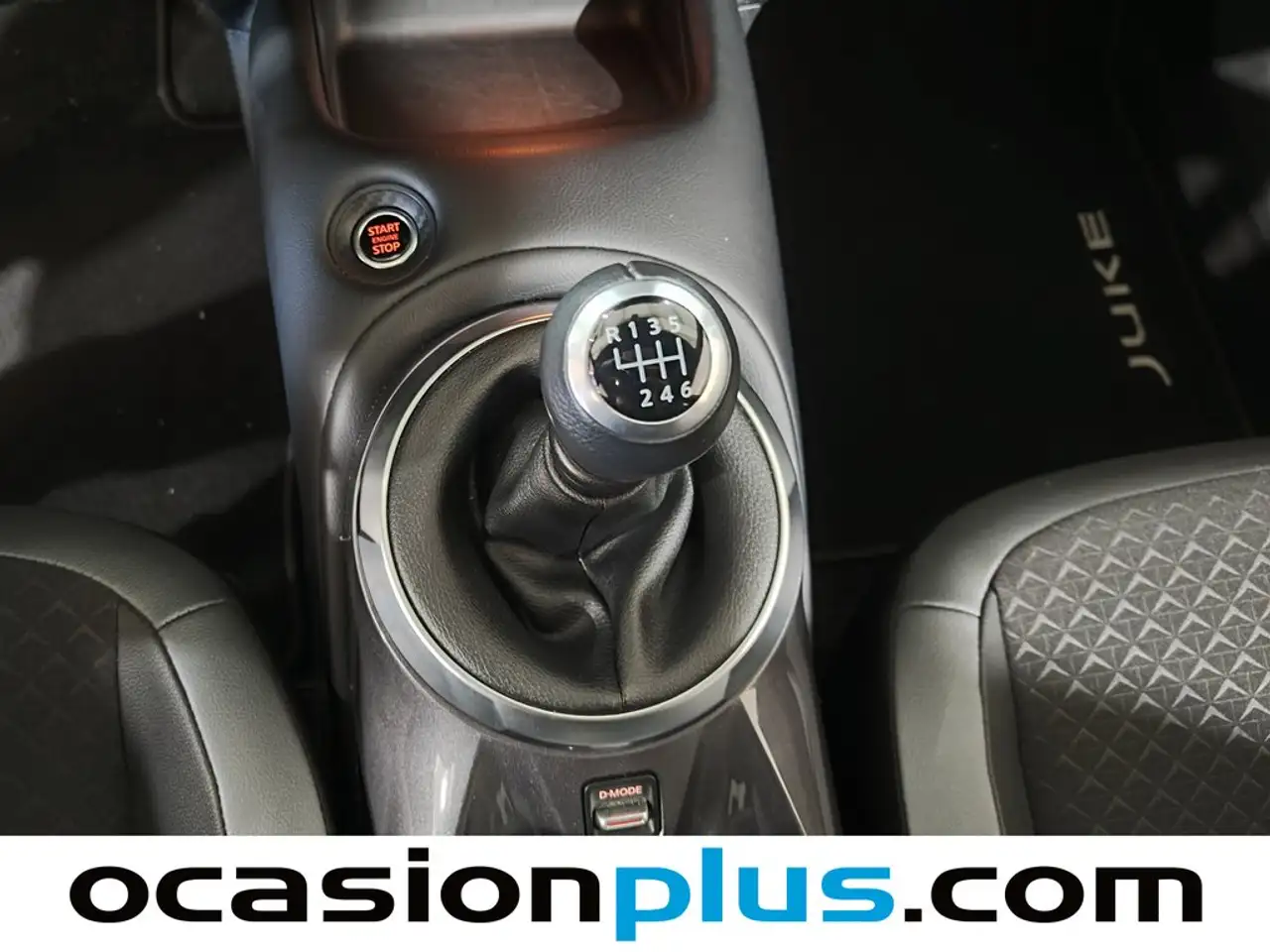 Nissan Juke 1.0 DIG-T N-Design Black 4x2 114 — معرض صور السيارة 5