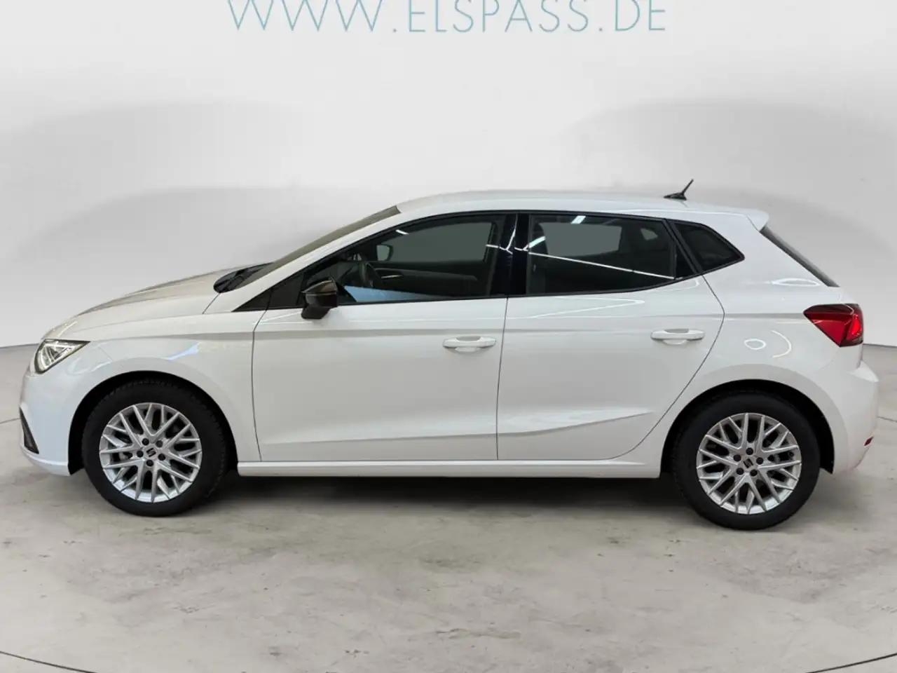 SEAT Ibiza FR Line ALLWETTER NAV LED DIG-DISPLAY SITZ.HZG TEM — Galería del vehículo 8