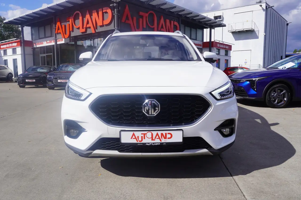 MG ZS 1.0 Luxury LED Navi Totwinkel Android Apple — Galerie du véhicule 9