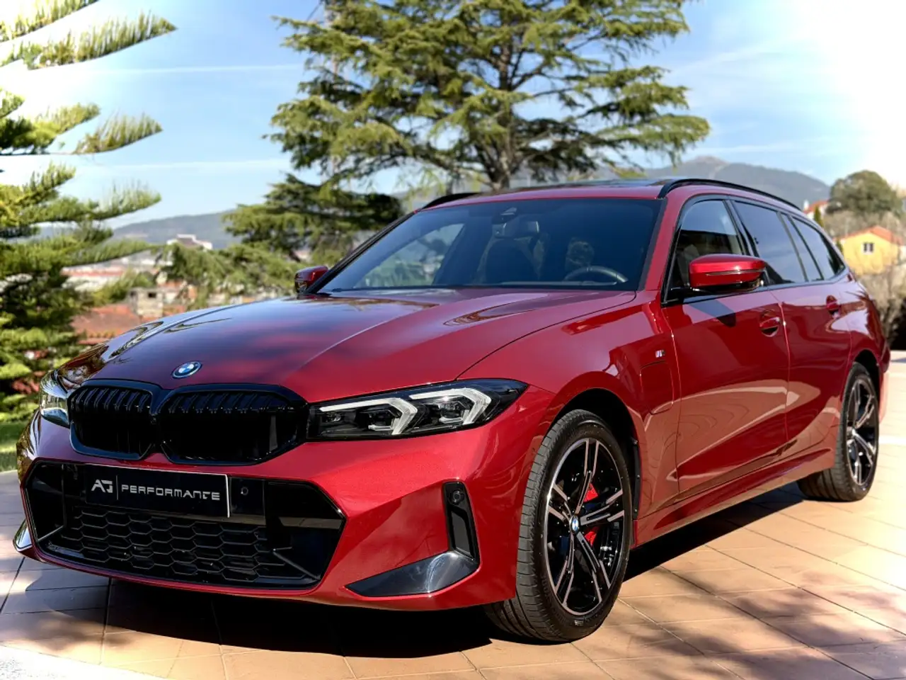 BMW 330 330e M Sport Pro — Vehicle gallery 24