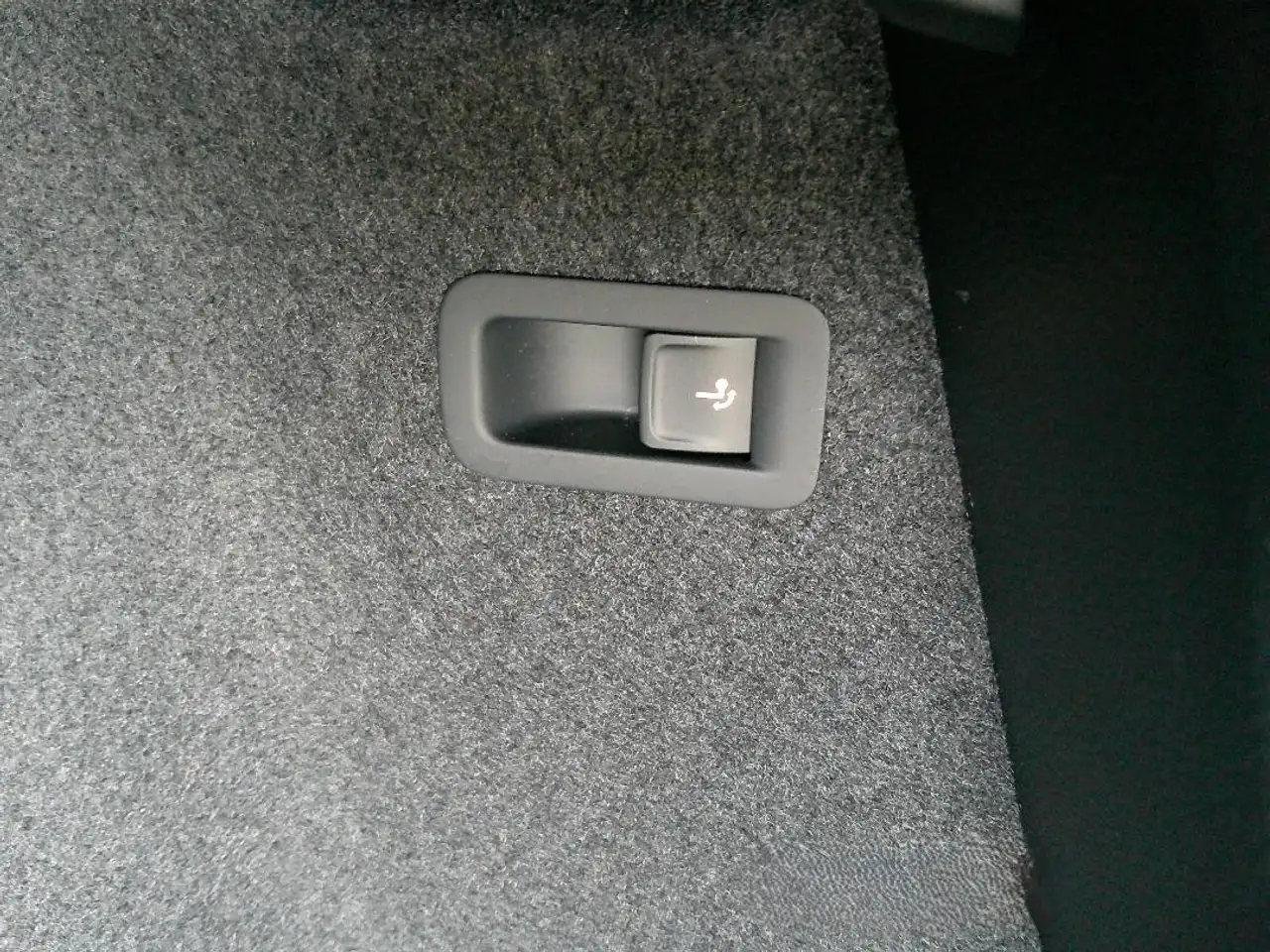 CUPRA Ateca TopView AHZV Sitzheizung FullLink LED-Scheiwerfer — معرض صور السيارة 12