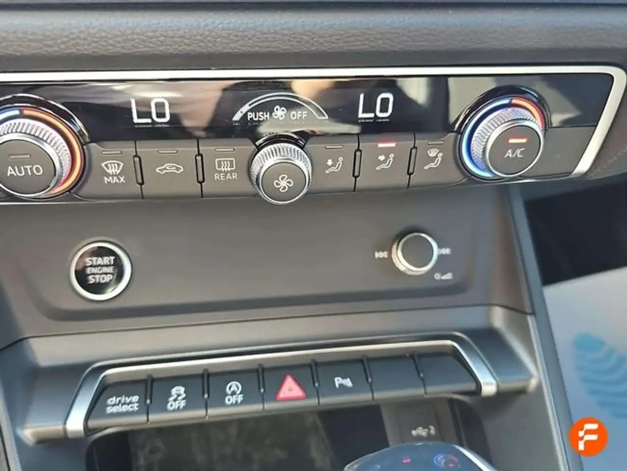 Audi Q3 35 TFSI S line S tronic — Galería del vehículo 20