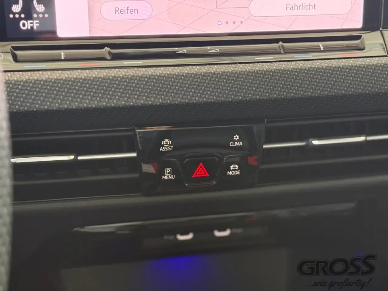 Volkswagen Golf VIII Variant R-Line eTSI 1.5 Automatik, 150 PS, Ne — معرض صور السيارة 27