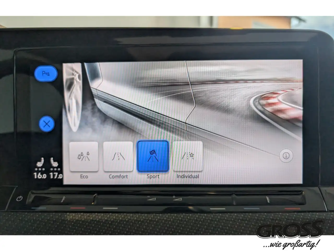 Volkswagen Golf VIII Variant R-Line eTSI 1.5 Automatik, 150 PS, Ne — معرض صور السيارة 21
