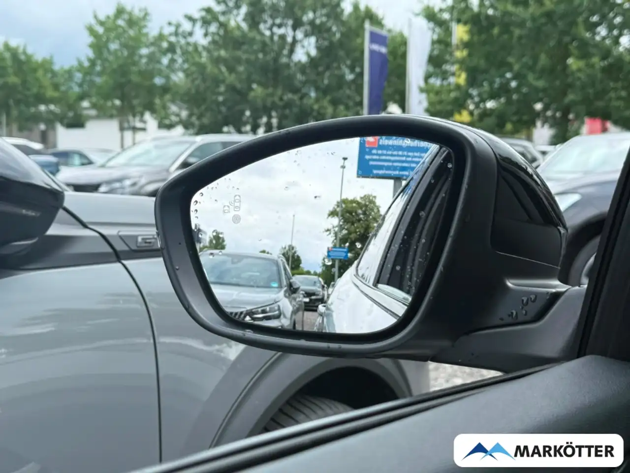 Peugeot 2008 GT 1.2 ACC/BLIS/360°/LED/KLIMA/NAV — معرض صور السيارة 12