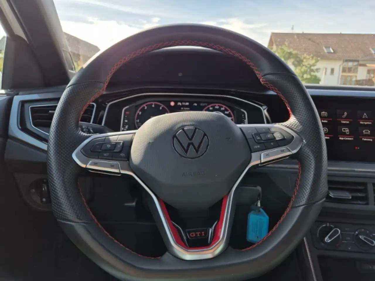 Volkswagen Polo GTi 2.0 TSI DSG*Klima*Sitzhg.*App-Conn.*Einparkhil — Vehicle gallery 14