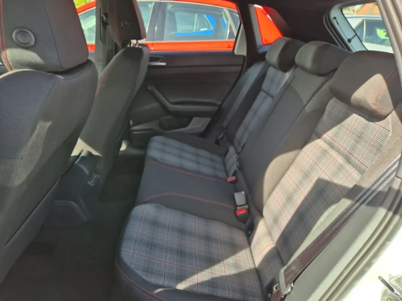 Volkswagen Polo GTi 2.0 TSI DSG*Klima*Sitzhg.*App-Conn.*Einparkhil — Vehicle gallery 8