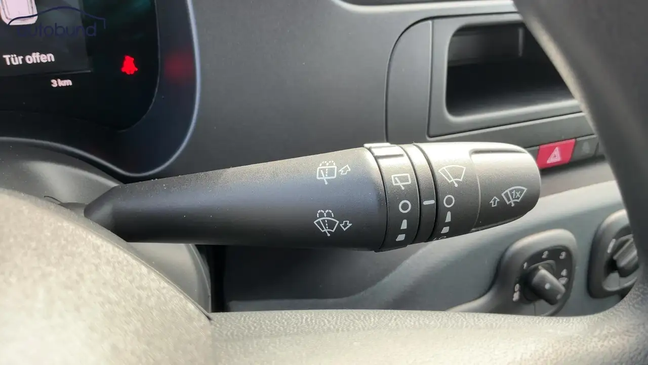 Fiat Panda 1,0 Hybrid (MHEV) Pandina Base NBA PDC SHA — Galería del vehículo 18