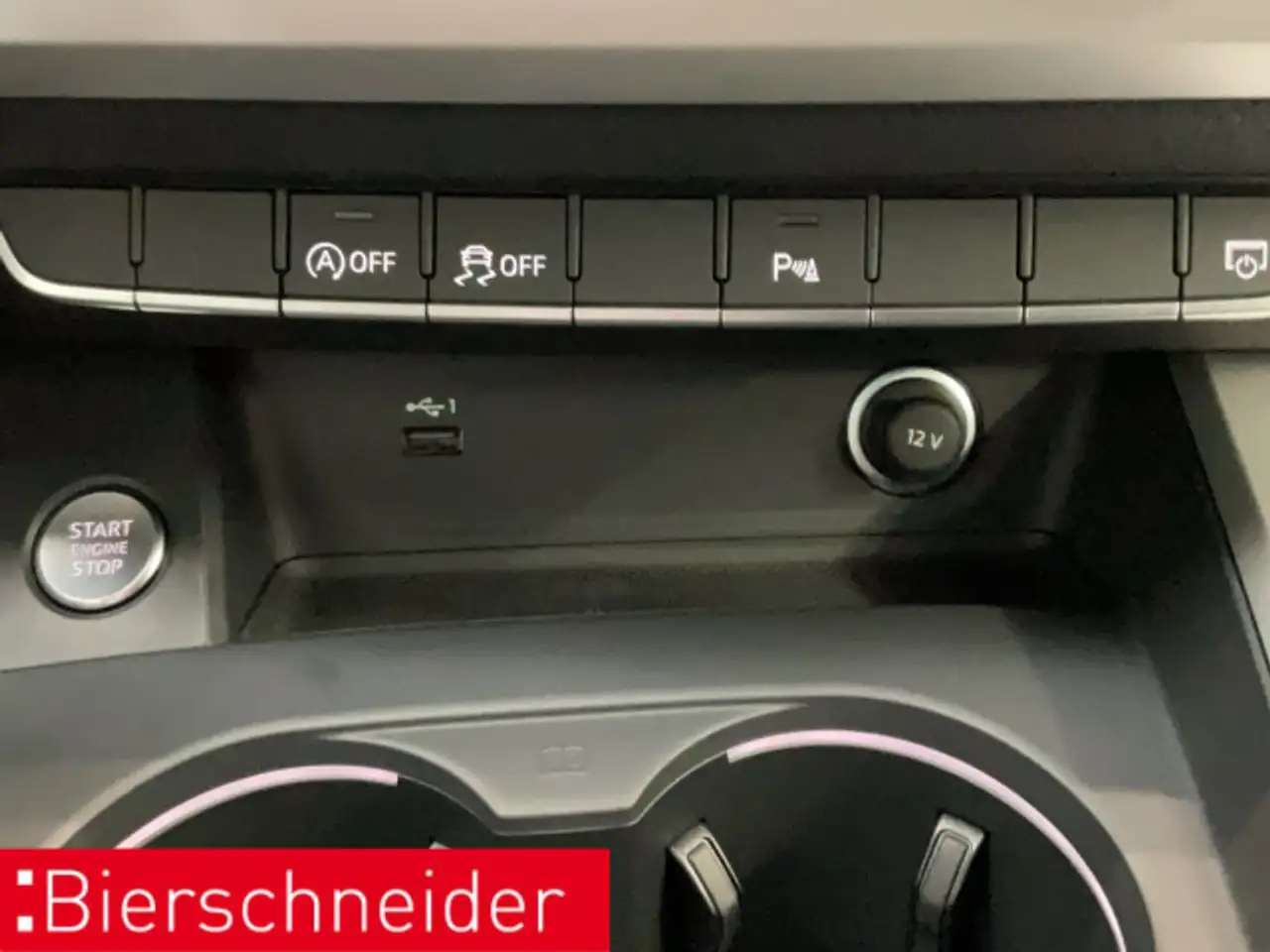 Audi A4 Av 35 TFSI advanced LED ACC NAVI CAM SHZ — Galerie du véhicule 24