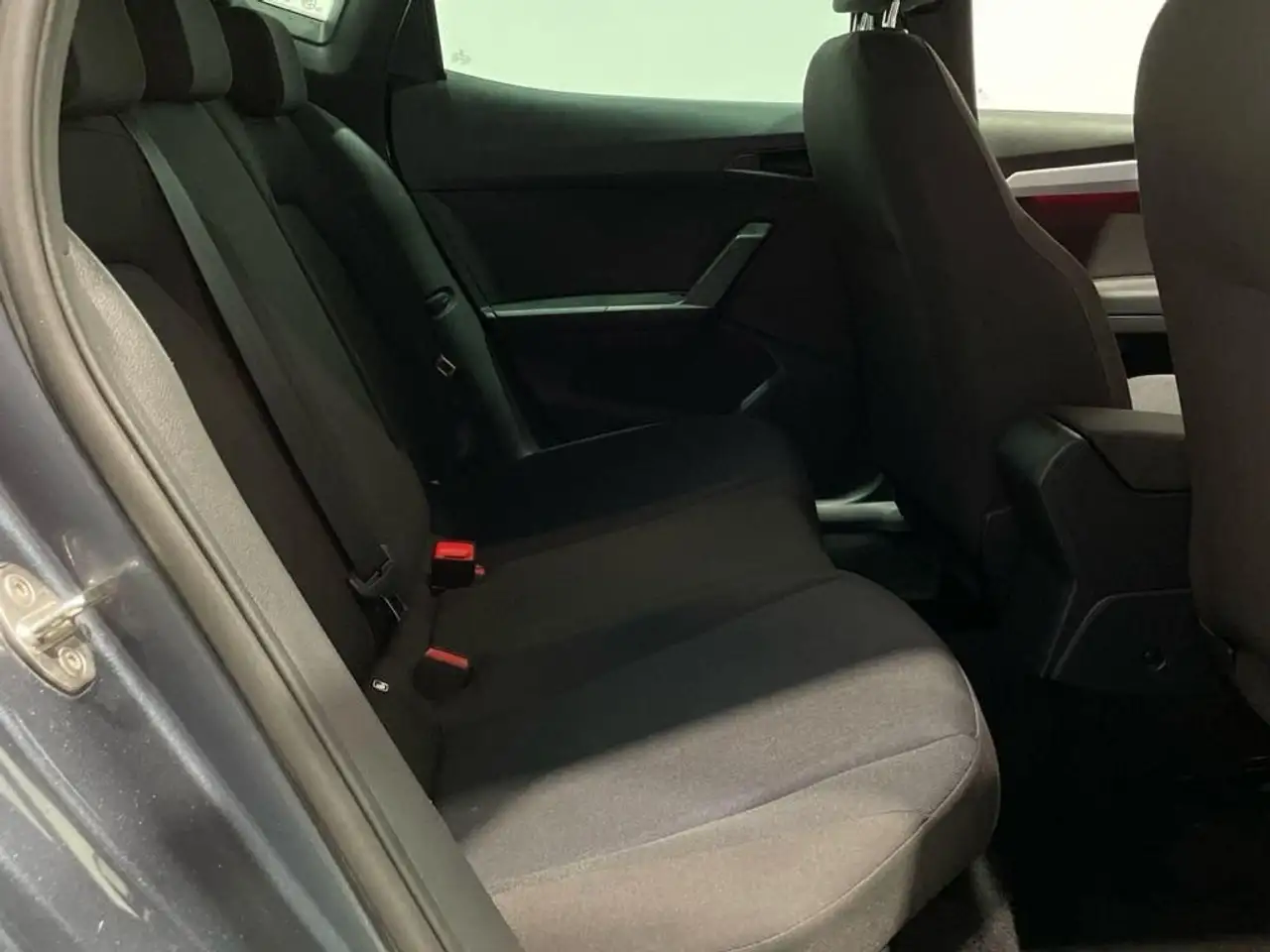 SEAT Ibiza 1.5 TSI S&S FR XS DSG7 150 — Vehicle gallery 6