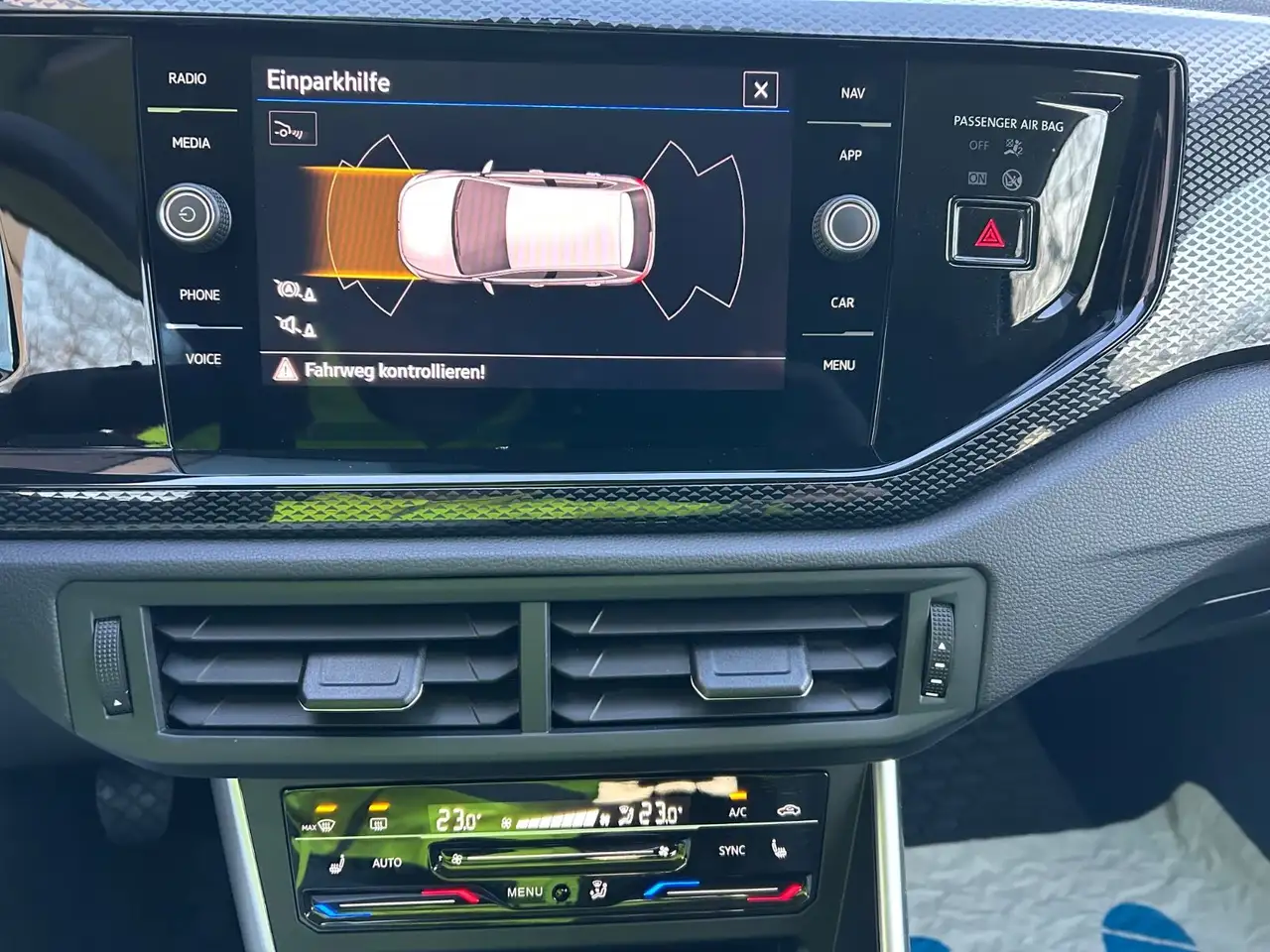Volkswagen Polo 1.0 TSI Life — Vehicle gallery 18