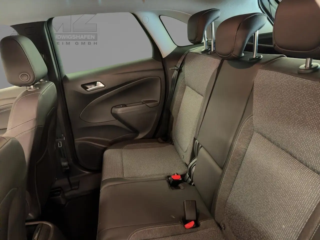 Opel Crossland 1.2 Turbo Elegance Paket LED+Navi+SHZ — معرض صور السيارة 10