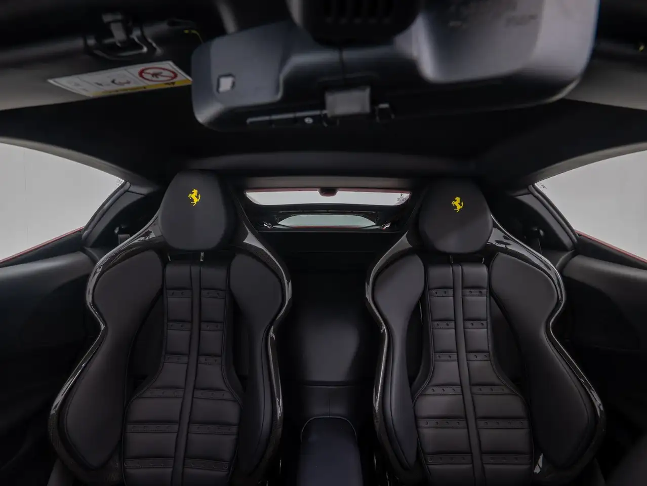 Ferrari SF90 Stradale — معرض صور السيارة 10