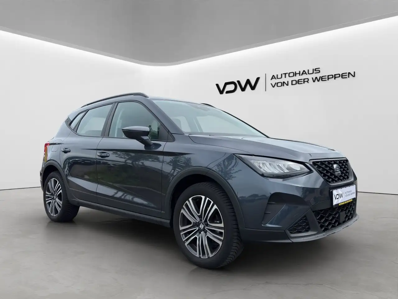 SEAT Arona Style Edition Navi Tempomat SHZ CarPlay — Galería del vehículo 3