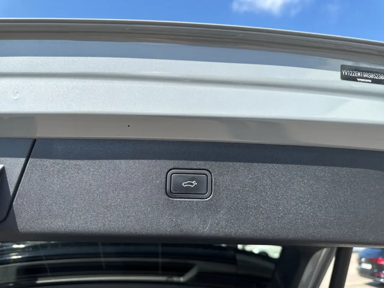 Volvo EX30 Plus Single Motor 2WD Pure Electric Soundsystem Ha — Galería del vehículo 16