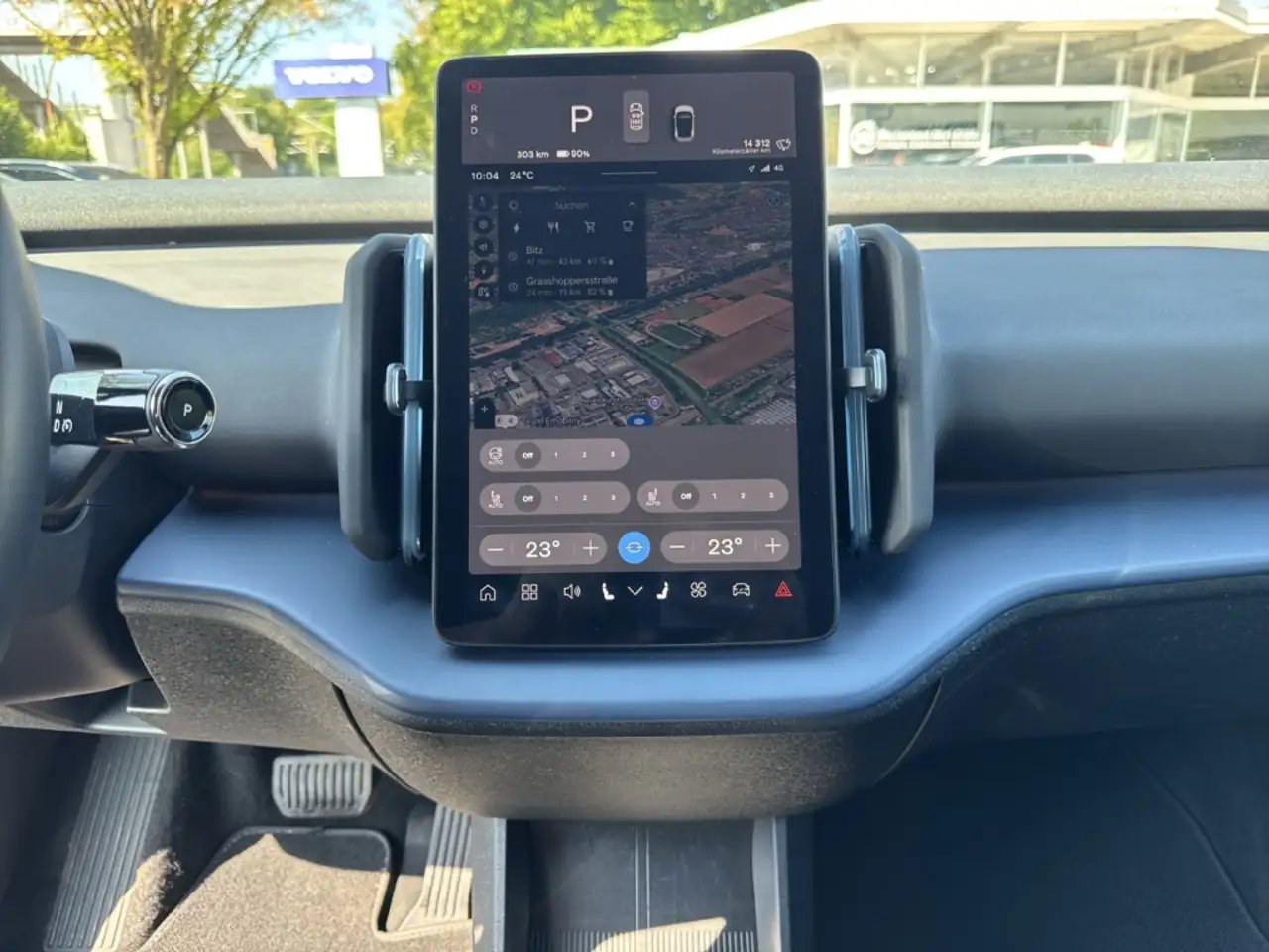 Volvo EX30 Plus Single Motor 2WD Pure Electric Soundsystem Ha — Galería del vehículo 13