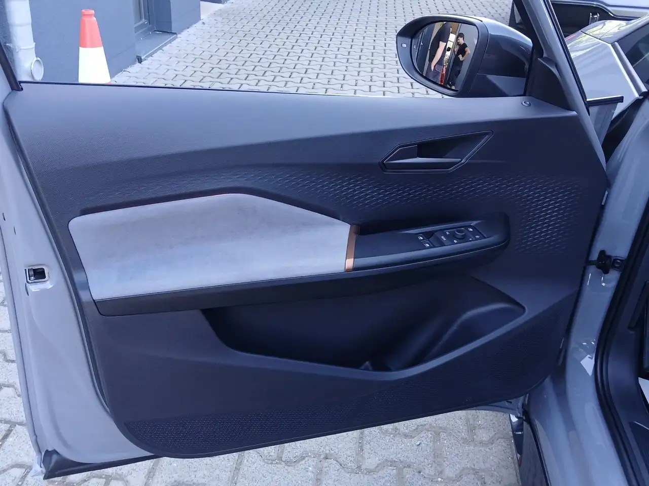 CUPRA Born Cupra Born 62kW *Carplay*PDC*SHZ*Spurh.* — Vehicle gallery 18