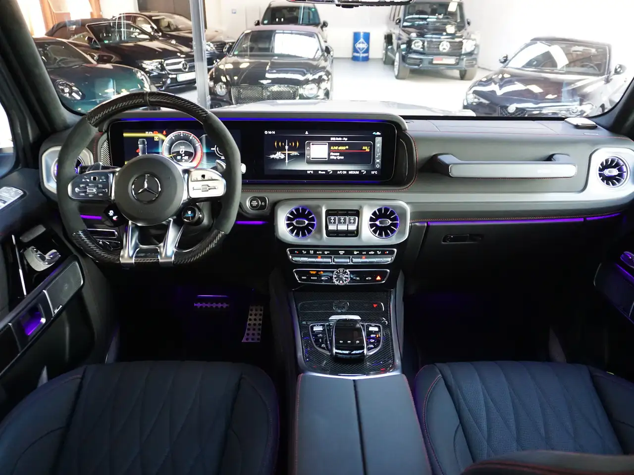 Mercedes-Benz G 63 AMG 4X4 ² Night II 360° Carbon MY24 sofort! — Galerie du véhicule 12