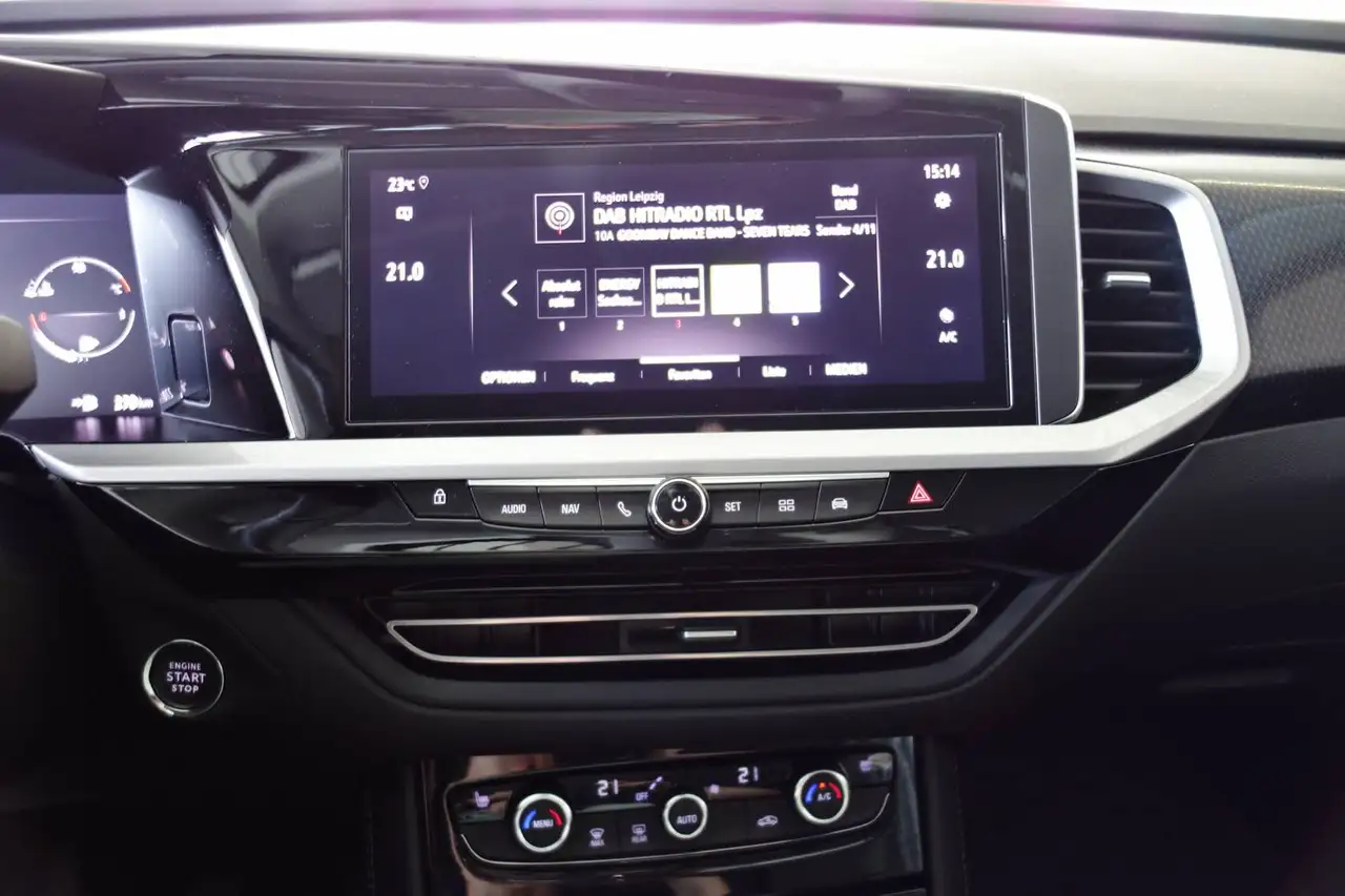 Opel Grandland GS 1.2 130PS LED-Matrixlicht,Navi,el.Heckklappe,360°Kamera — Vehicle gallery 7
