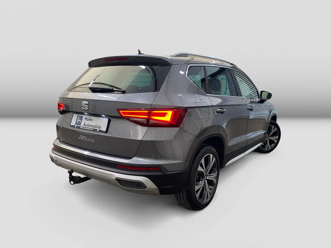 SEAT Ateca 1.5 TSI DSG Xperience LED KLIMA ACC NAVI — معرض صور السيارة 4