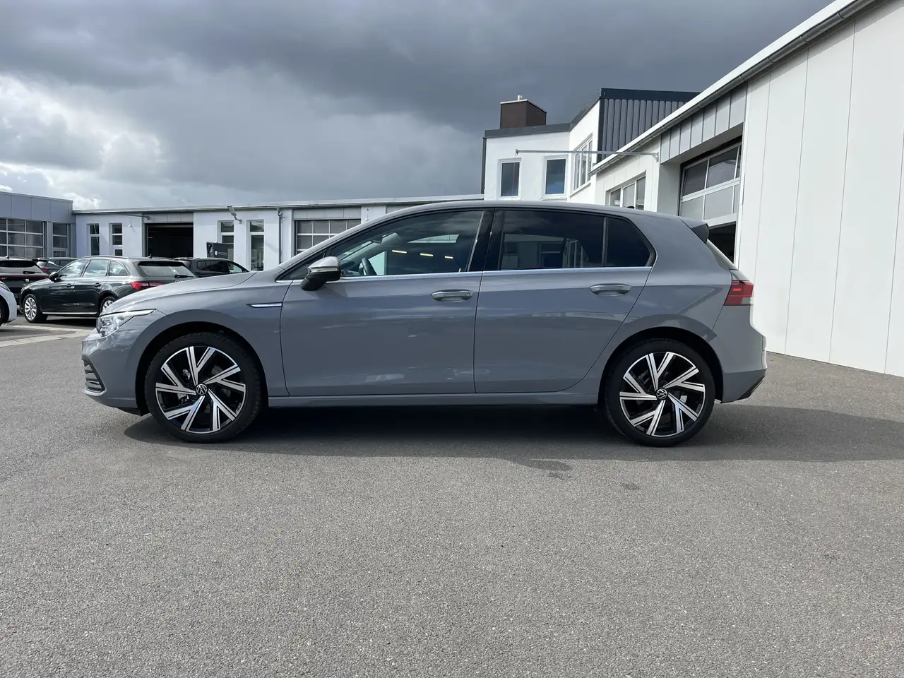 Volkswagen Golf 1.5 TSI Style 2,99% Fin. 18 Navi RFK LED-Plus SHZ — Galerie du véhicule 2