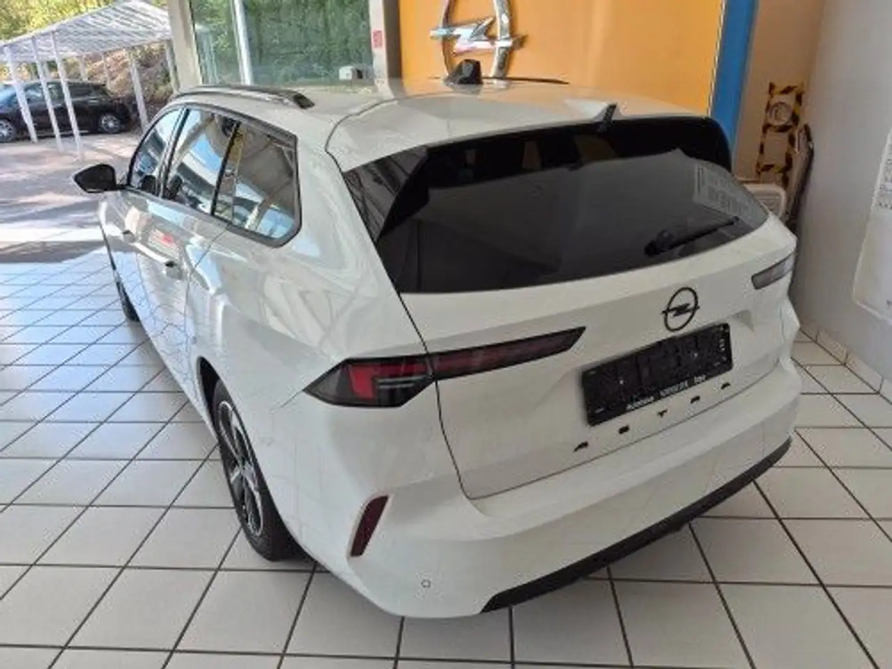 Opel Astra L Sports Tourer GS Matrix, 360° Kamera — Galerie du véhicule 3
