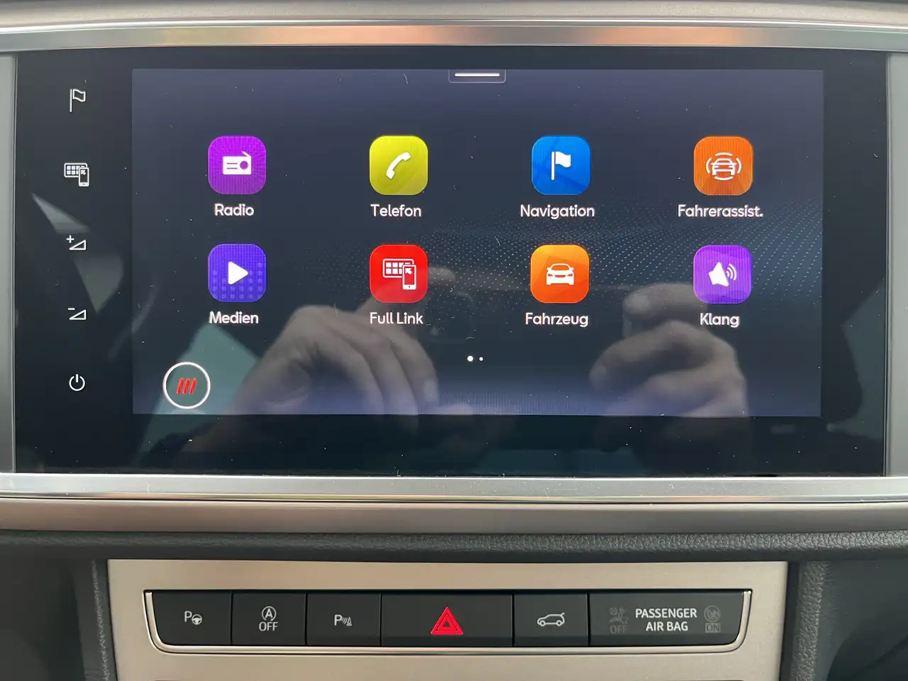 SEAT Ateca 1.5 TSI DSG Xperience 156€ m.20% Anz. Navi LED R — معرض صور السيارة 24