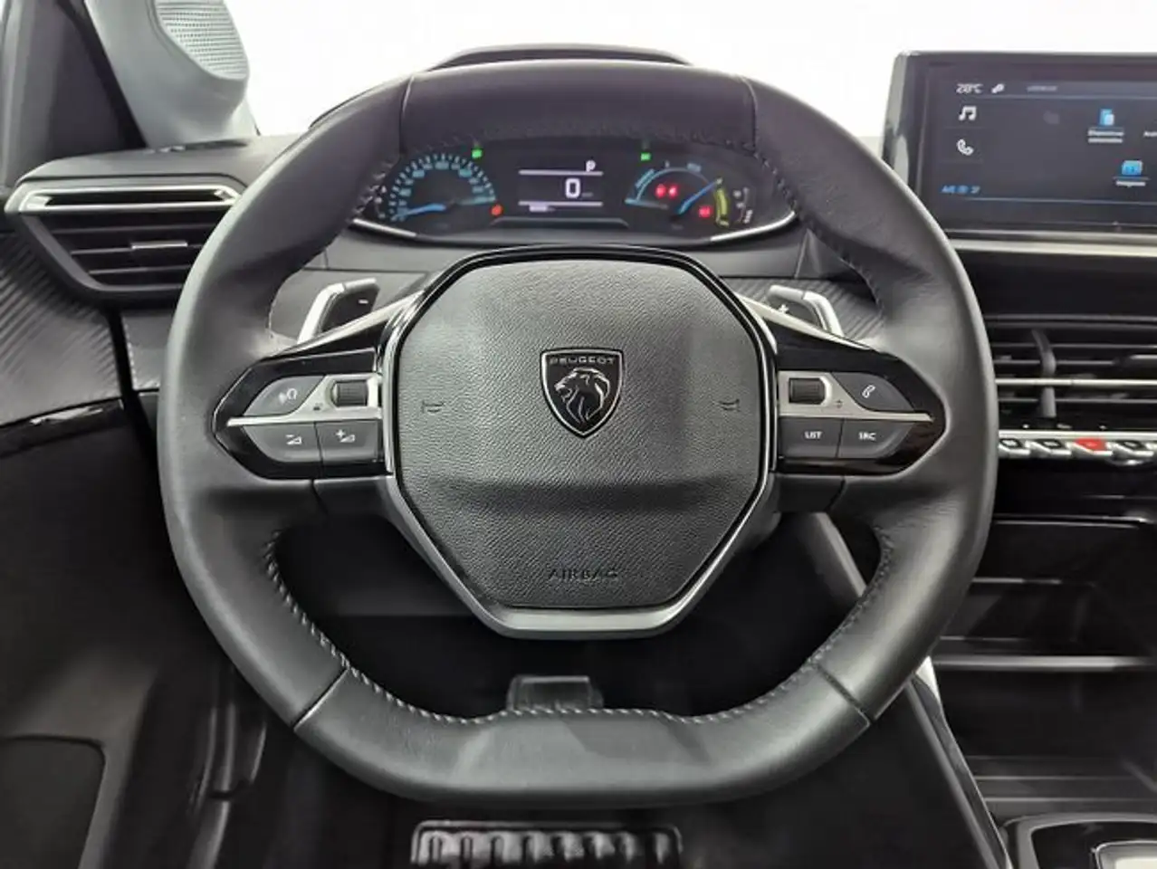 Peugeot 208 Style HYBRID 110 eDCS6 — معرض صور السيارة 20