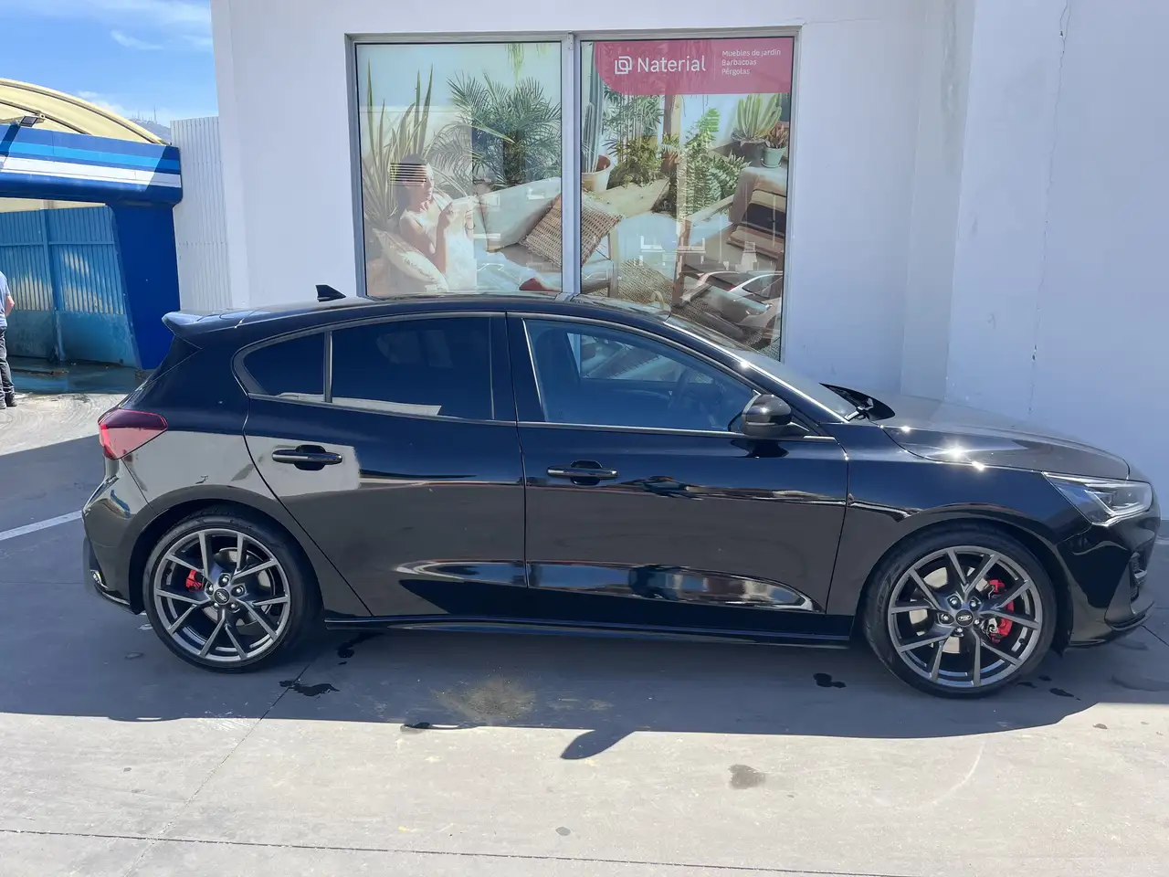 Ford Focus 2.3 Ecoboost ST — Vehicle gallery 5