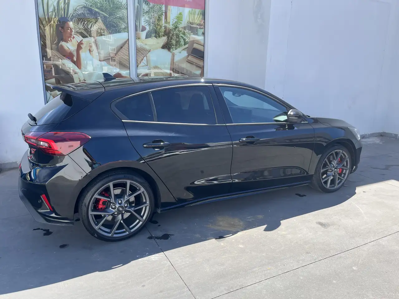 Ford Focus 2.3 Ecoboost ST — Vehicle gallery 2