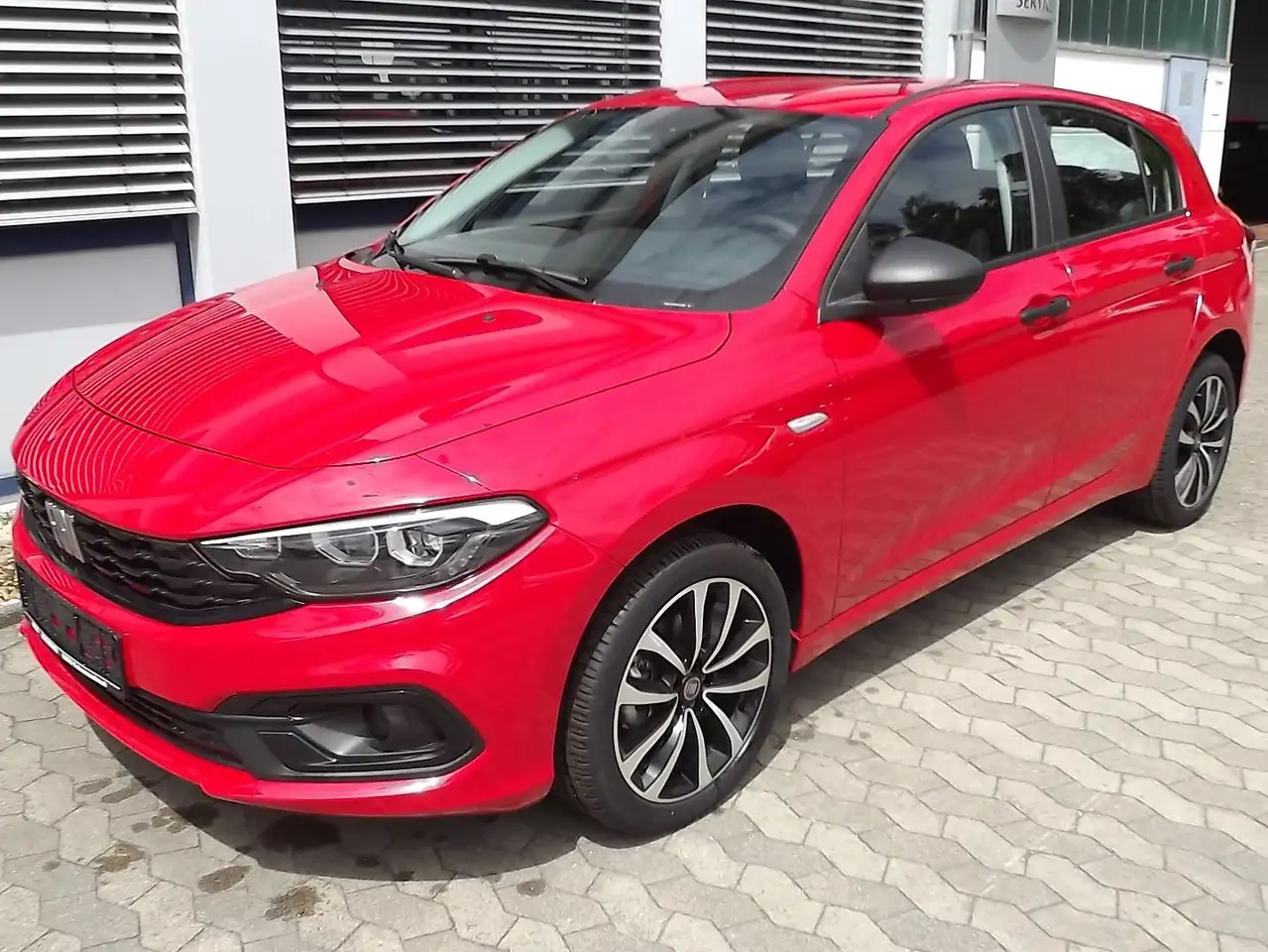 Fiat Tipo 1.5 GSE Hybrid — معرض صور السيارة 2