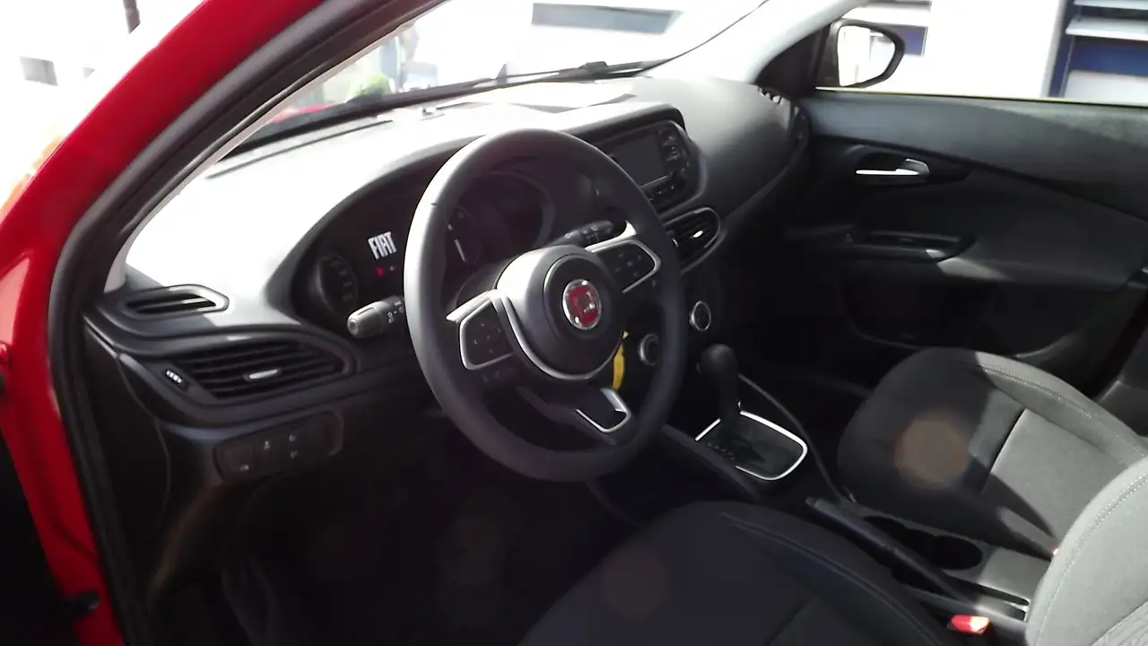 Fiat Tipo 1.5 GSE Hybrid — معرض صور السيارة 14