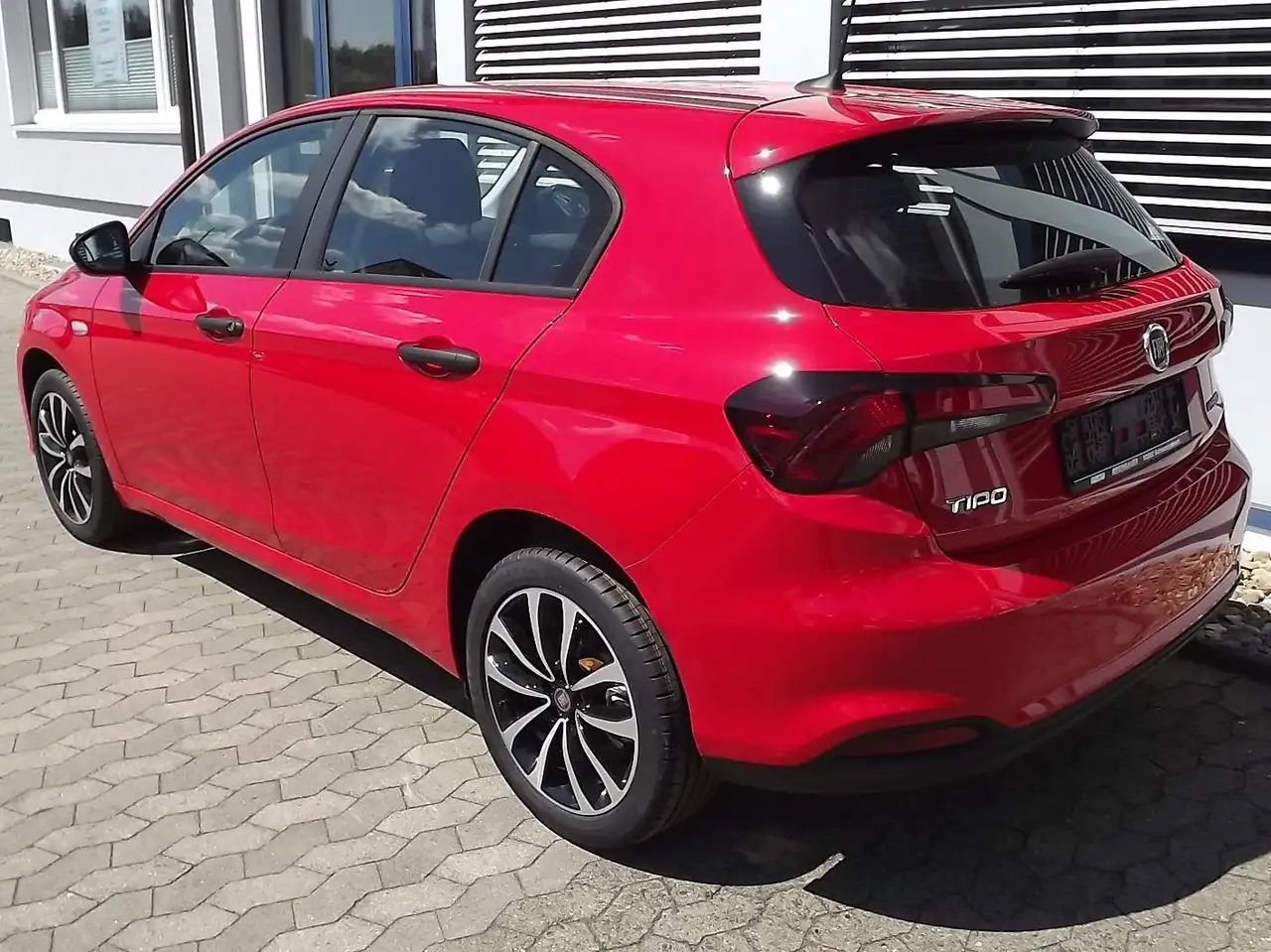 Fiat Tipo 1.5 GSE Hybrid — معرض صور السيارة 11