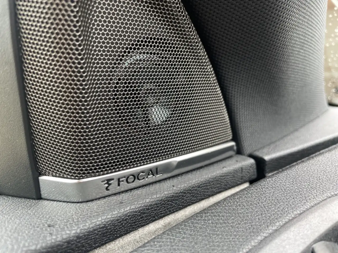 Peugeot 3008 GT PureTech 130 EAT8 Panorama Navi Digitales Cockp — Vehicle gallery 19