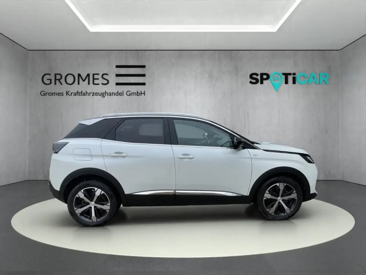 Peugeot 3008 GT PureTech 130 EAT8 Panorama Navi Digitales Cockp — Vehicle gallery 2