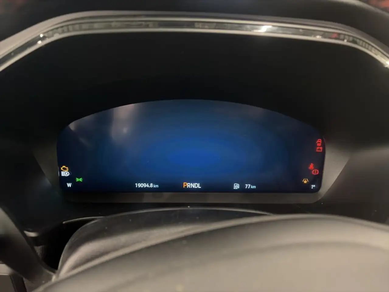 Ford Kuga 2.5 Duratec FHEV ST-LINE X — Galería del vehículo 11