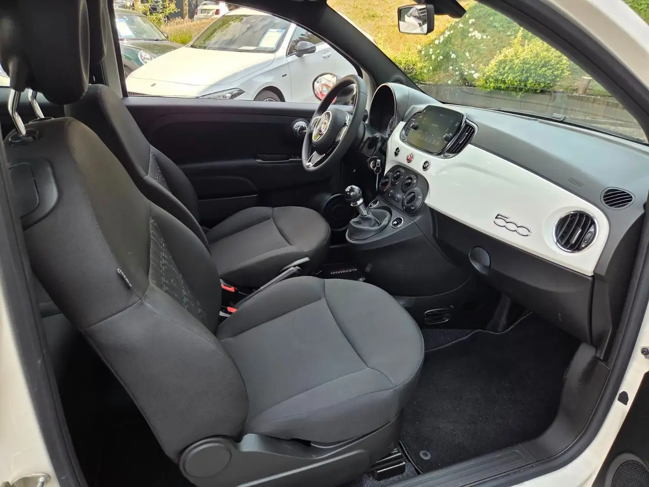 Fiat 500 1.0 GSE Hybrid *LM+PDC+NSW+7"Touchscreen — Vehicle gallery 11